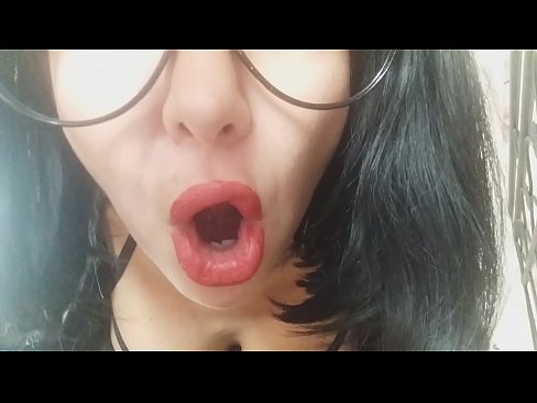 ❤️ Amor, la teva madrastra no et deixarà anar a l'escola avui... Et necessito massa... ☑ Porno casolà a nosaltres ❌️